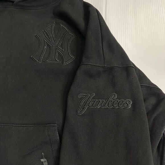 Pro Standard NY Yankees MLB Black Hoodie XL Luxury Athletic Collection - Picture 8 of 12